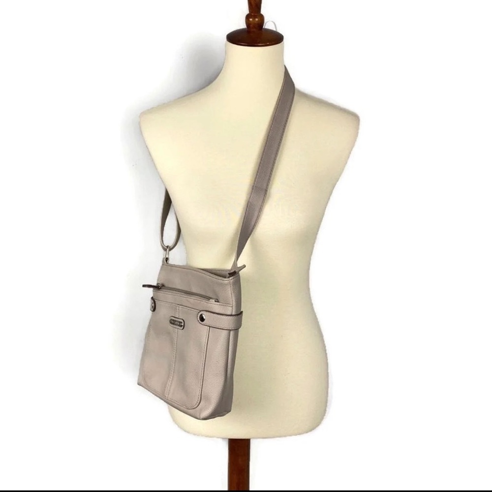 Rosetti Convertible Shoulder Crossbody Faux Leather Bag - Picture 1 of 8
